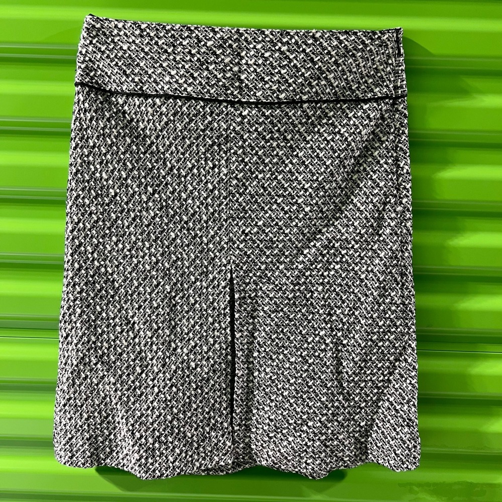 Ann Taylor LOFT Black White Tweed Pencil Skirt Size 2 Office Professional 8212 A